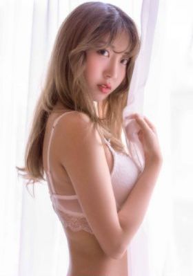 他揉捏她两乳不停呻吟小视频_BD英语日韩电影在线